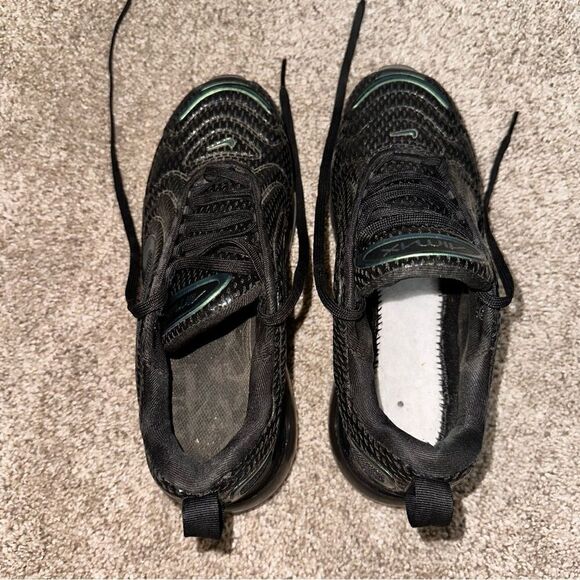 Nike Air Max 720 Throwback Future Black Laser AQ3196-003 Size 4.5Y - Picture 8 of 9